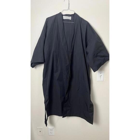 AVANT GARDE NANCY STELLA SOTO PLEATED ROBE JACKET - Picture 2 of 13